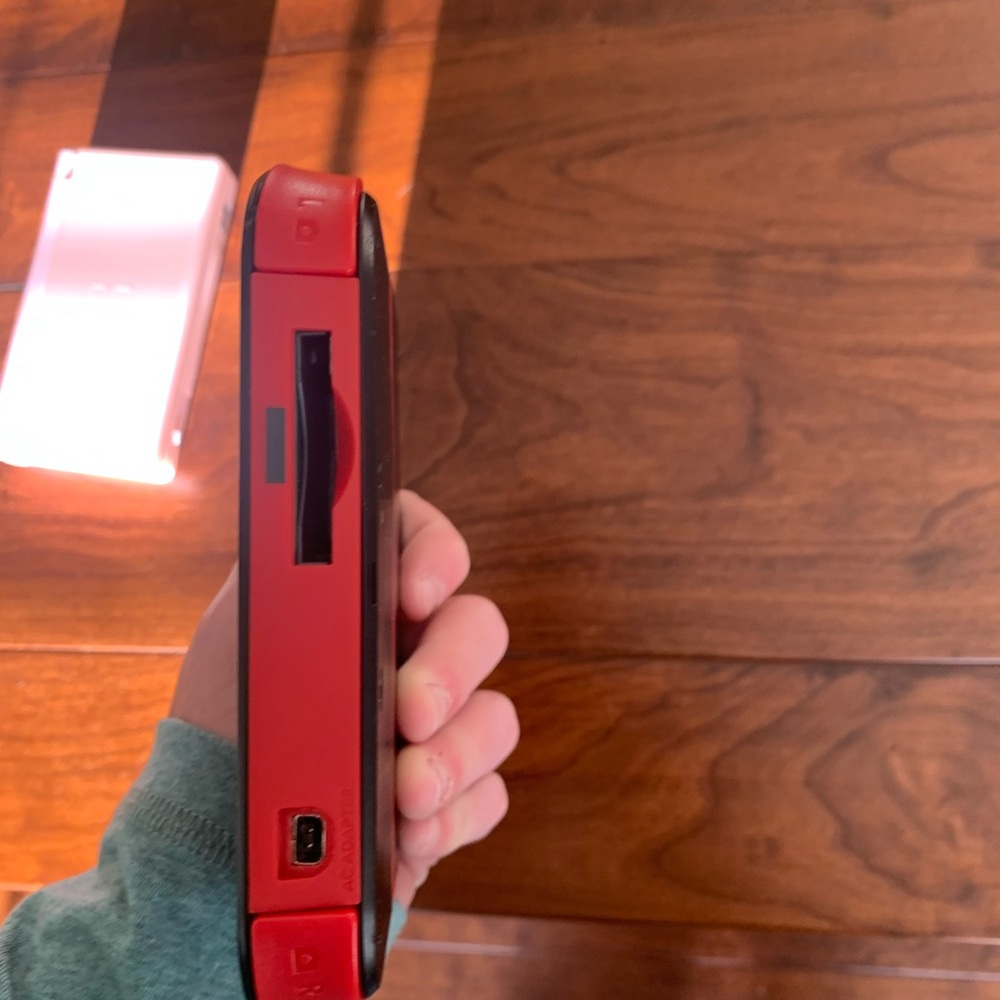 Nintendo 2ds - Picture 4 of 4